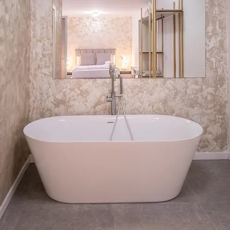 ゲストハウス Casa Luxore アリカンテ