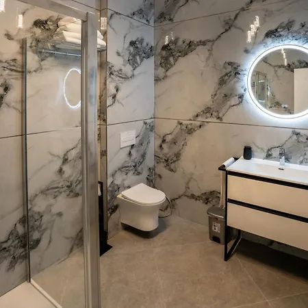 Casa Luxore Affittacamere *